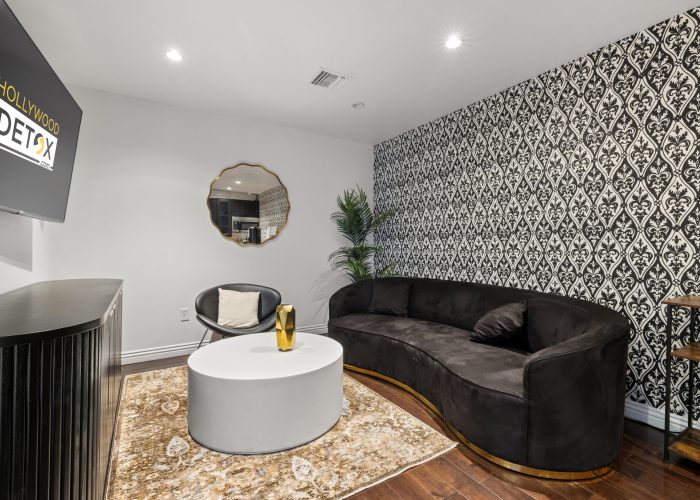Modern relaxation therapy room for hollywooddetox